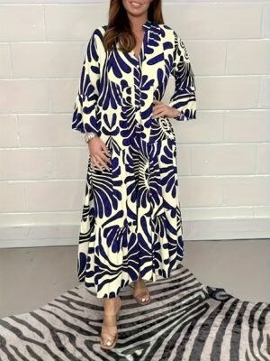 Plus Size All Over Print Tiered Dress, Vacation Button Front 3/4 Sleeve Dress For Spring & Summer, Women's Plus Size Clothing